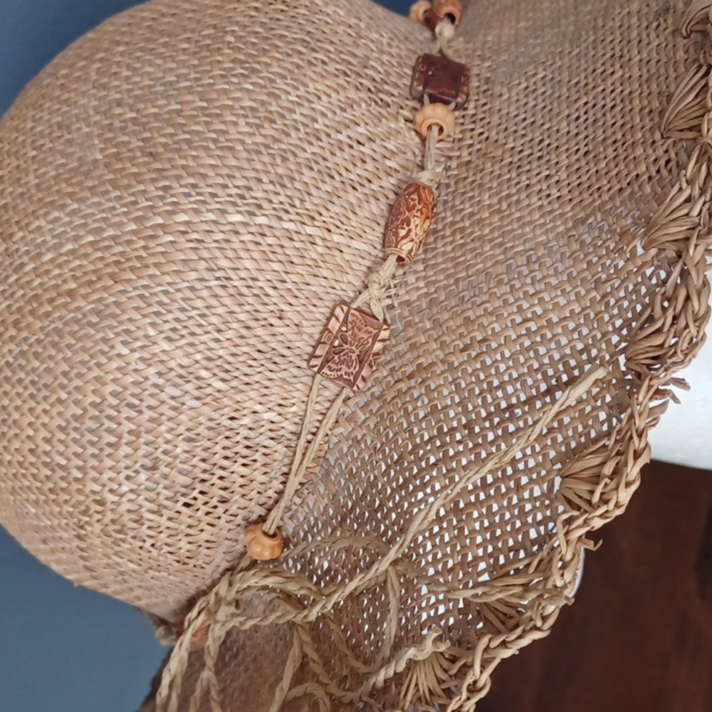 Sun hat - Picture 2 of 8